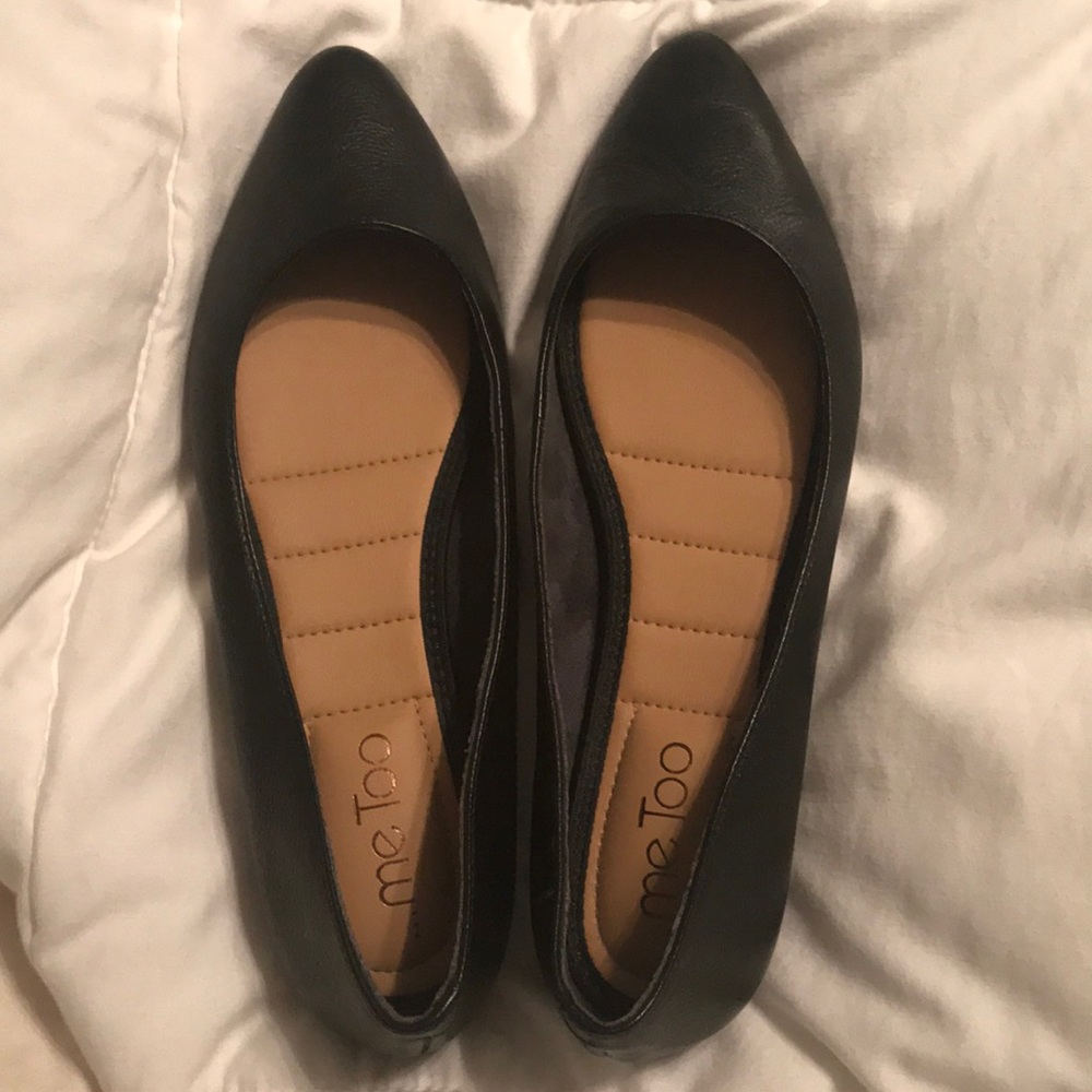 Me Too brand pointy toe flats, size 6 1/2 M